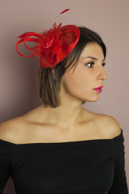 Bibi de mariage de couleur rouge, création Amélia pour femme