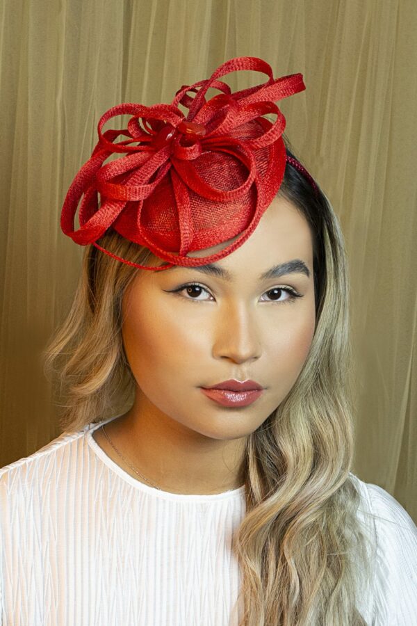 Bibi de mariage pour femme de couleur rouge, création Rubis