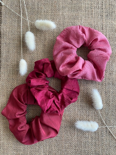 Trio de chouchous roses en taffetas